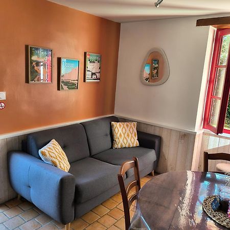 Maison De Campagne, Gite Rouge Brigne 外观 照片
